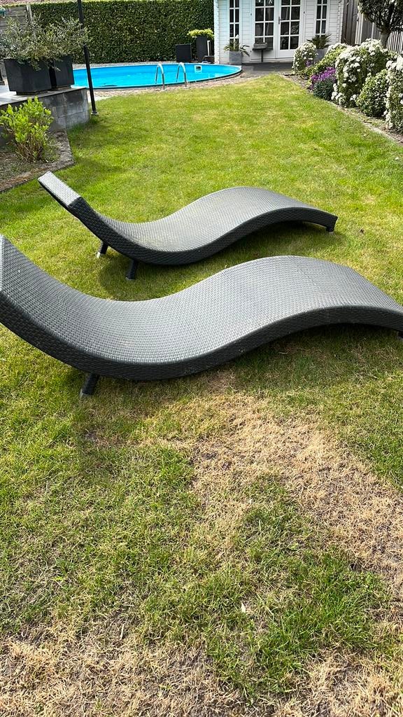 Ligbedden, grijs kunststof, Tuin en Terras, Ligbedden, Ophalen, Gebruikt, Kunststof