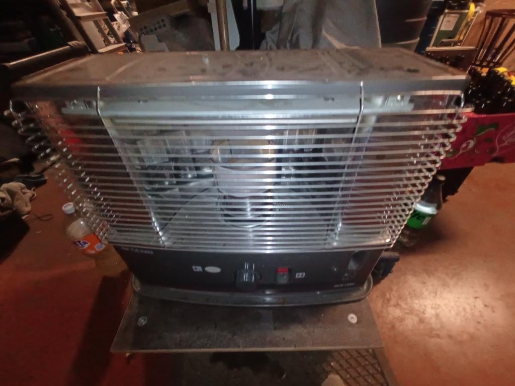 Petroleum verwarming, Huis en Inrichting, Kachels, Ophalen, Gebruikt, Overige brandstoffen, Petroleumkachel