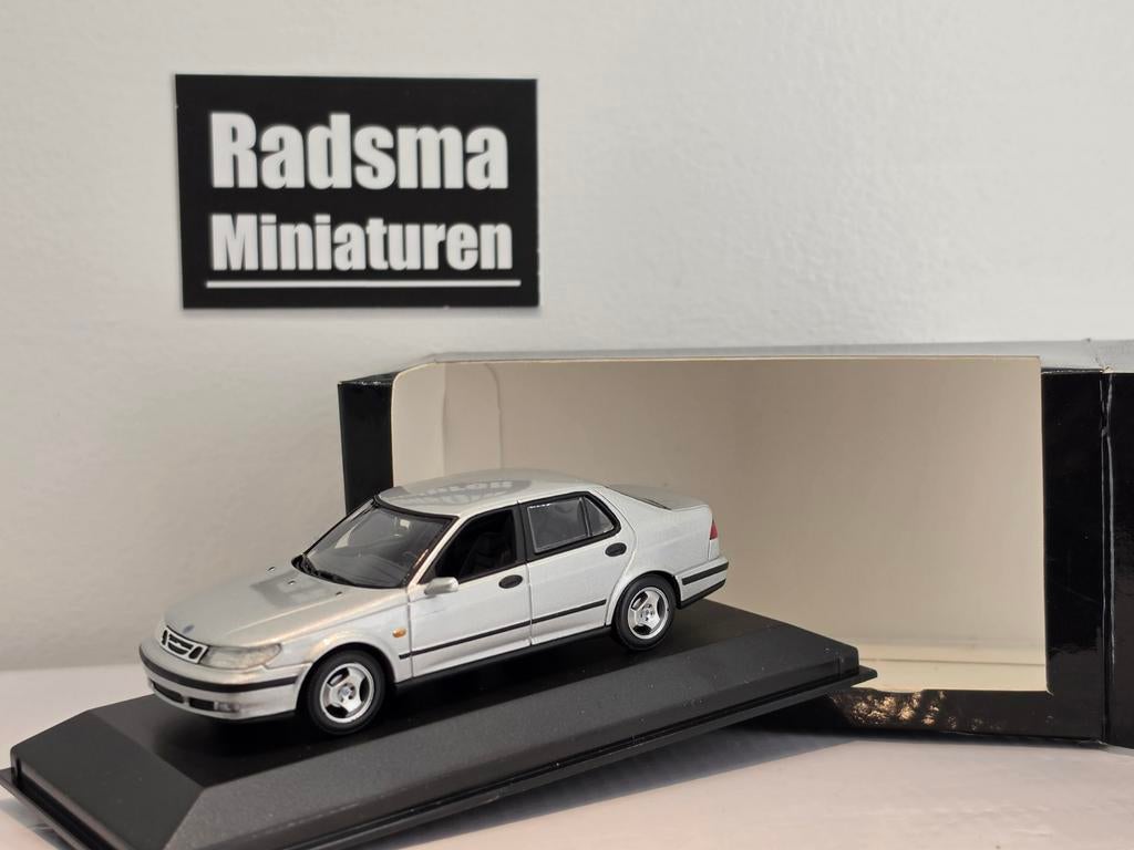 Saab 9-5 2.3T Saloon - Silver - 1:43 Minichamps, Hobby en Vrije tijd, Modelauto's | 1:43, Auto, Ophalen of Verzenden, Zo goed als nieuw