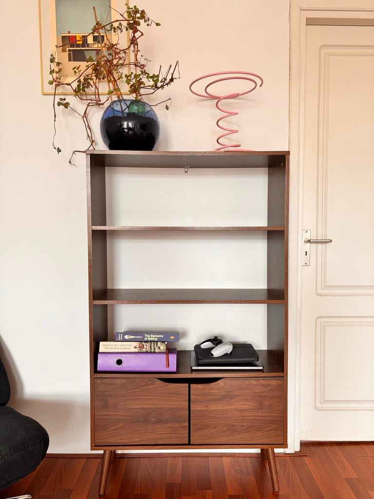 Boekenkast met notenhouten look, Huis en Inrichting, Ophalen, Overige materialen, 100 tot 150 cm, 50 tot 100 cm