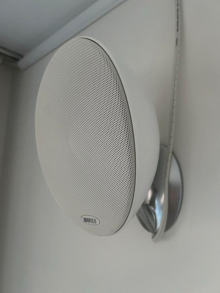 2x KEF E301 Satelliet Speakers - Wit, Audio, Tv en Foto, Luidsprekers, Zo goed als nieuw, Front, Rear of Stereo speakers, Minder dan 60 watt