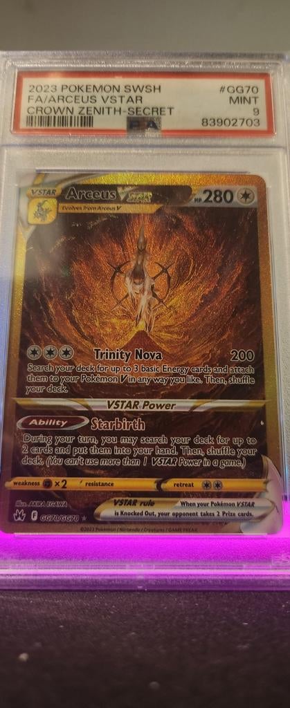 Arceus VSTAR - PSA 9, Ophalen of Verzenden, Zo goed als nieuw