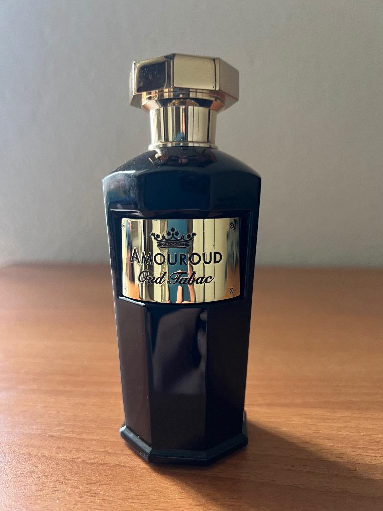 Amouroud Oud Tabac, Ophalen of Verzenden, Gebruikt