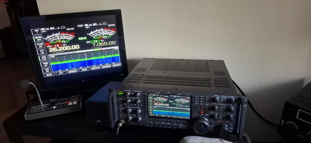 Zeer mooie icom ic -7800 te koop, Ophalen, Zo goed als nieuw