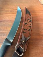 Slagersmes + handgemaakte leren hoes - set, Ophalen of Verzenden, Zo goed als nieuw, Rvs of Chroom