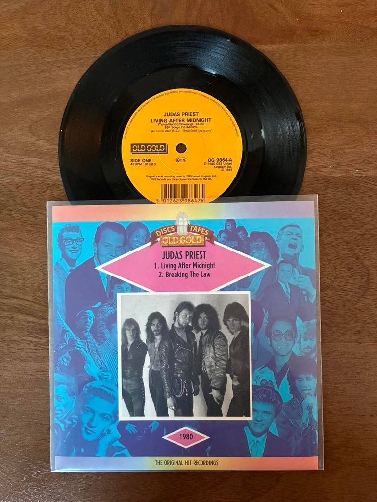 Judas Priest - Living after midnight / Breaking the law, 7 inch, Single, Ophalen of Verzenden, Zo goed als nieuw