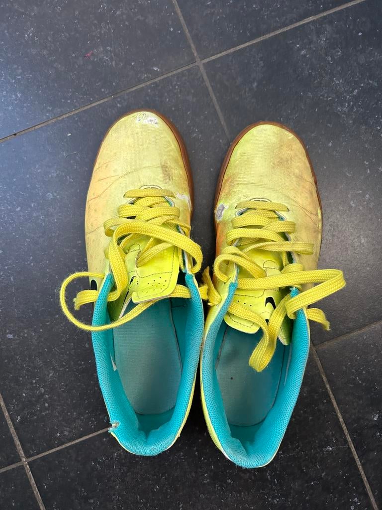 Gebruikte gymschoenen, Ophalen, Gebruikt, Schoenen, Maat M