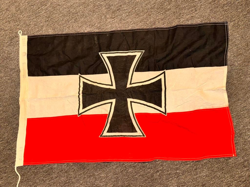 Eerste wereldoorlog keizerlijke kriegsmarine vlag uit 1916., Verzamelen, Militaria | Algemeen, Verzenden, Marine, Duitsland, Vlag of Vaandel