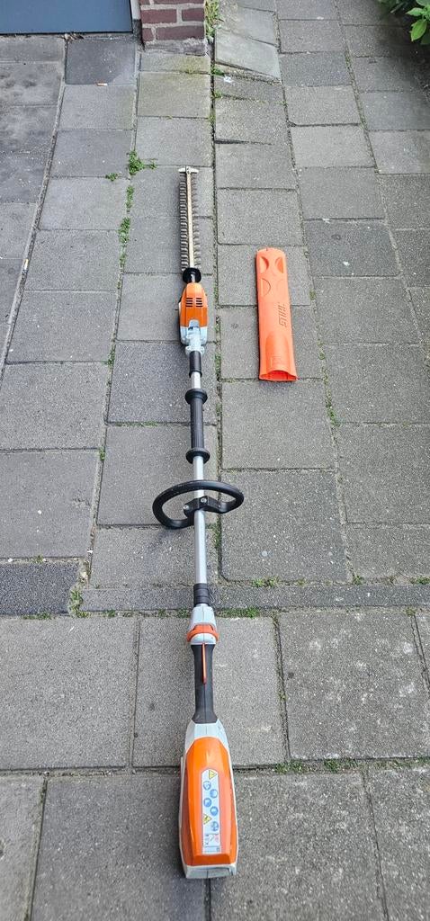 Stihl Heggenschaar HLA66, Ophalen of Verzenden, Zo goed als nieuw, Elektrisch