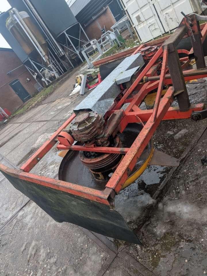 Rogedi kuilverdeler, Ophalen, Veehouderij, Weidebouw