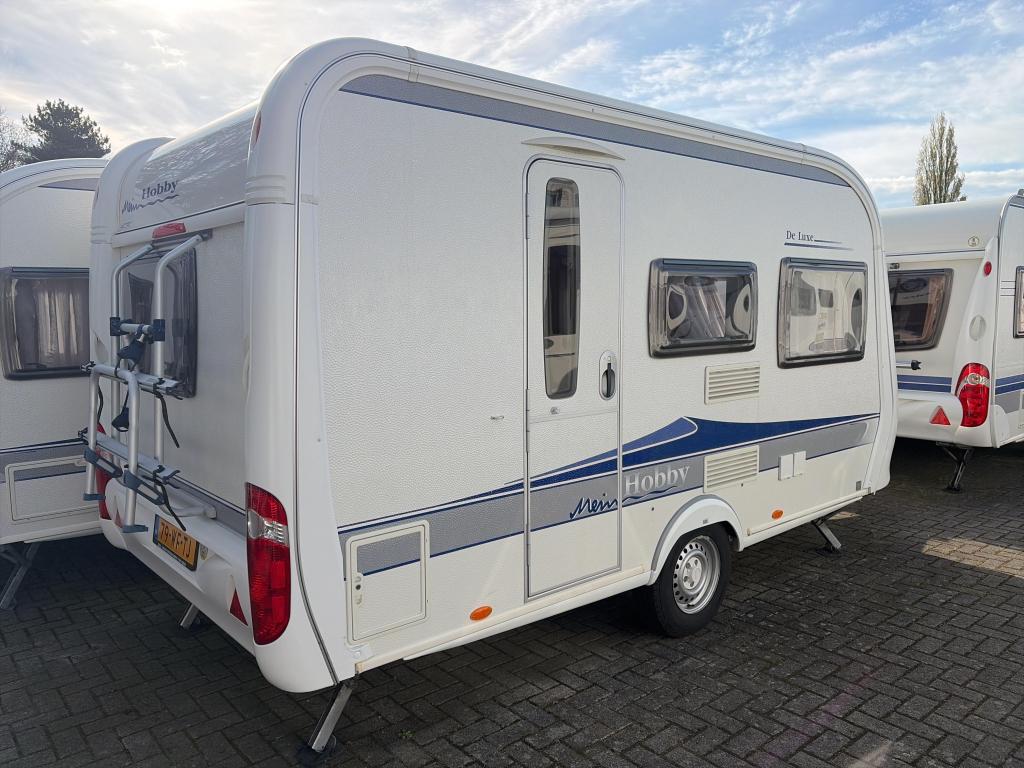 Hobby De Luxe 400 SF Voortent/Luifel/Fietsdr., Caravans en Kamperen, Caravans, Hobby, Bedrijf, Treinzit, 750 - 1000 kg