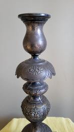 Judaica Warszawa Shabbat kandelaar circa 1900, Ophalen, Koper of Brons