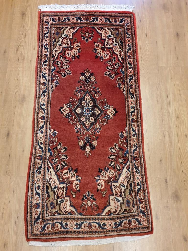 Vintage handgeknoopt perzisch tapijt sarough 150x66, Huis en Inrichting, Info@SlatsAntiek.nl, 100 tot 150 cm, Perzisch, Rechthoekig