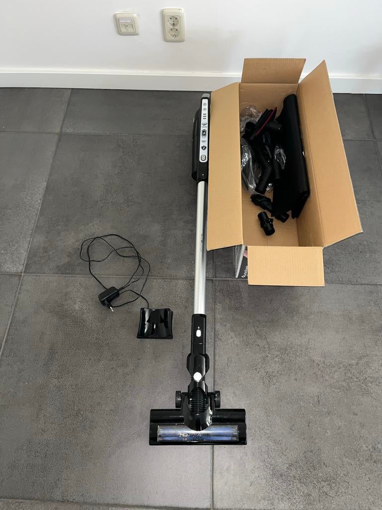 Turbotronic VS-Mach 180 Draadloze Steelstofzuiger, Witgoed en Apparatuur, Stofzuigers, Gebruikt, Stofzuiger, Ophalen of Verzenden