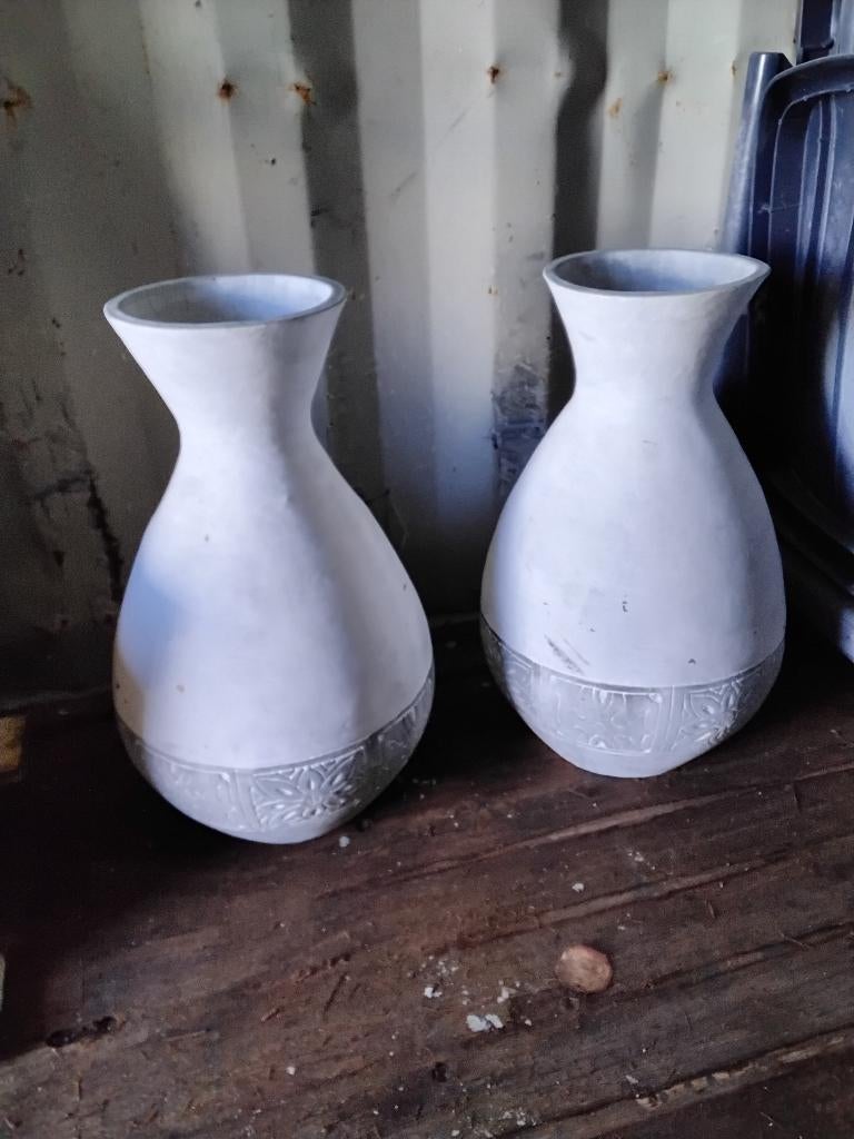 2 grote Vazen, Ophalen, Steen, Gebruikt, Overige kleuren