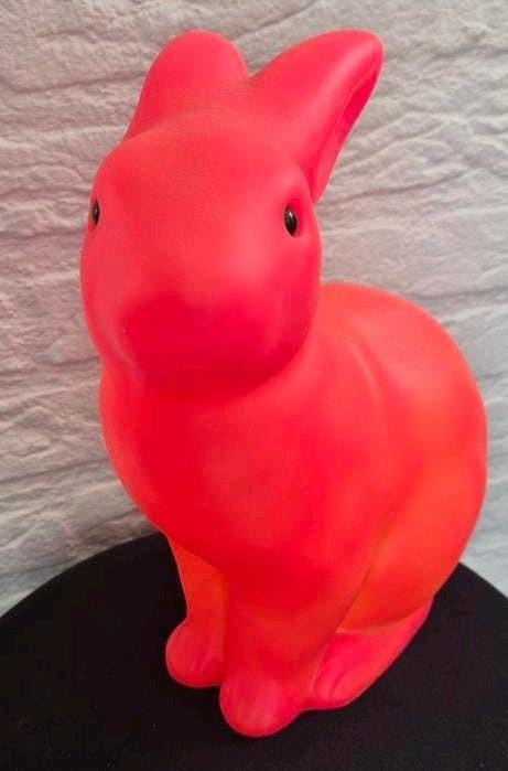 Heico fluor roze konijn figuurlamp behuizing neon roze 🐇🐇, Huis en Inrichting, Lampen | Tafellampen, Kunststof, Gebruikt, Ophalen of Verzenden