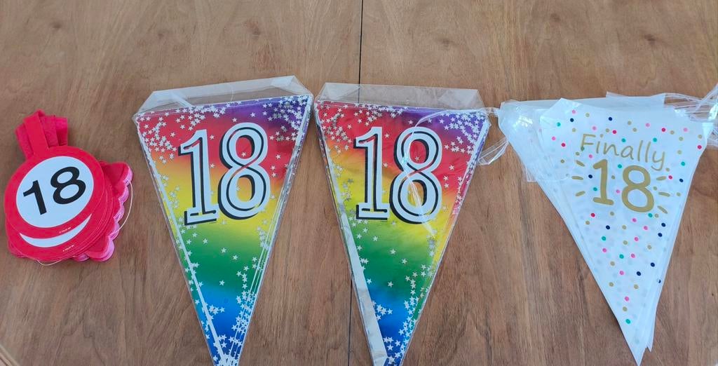 Slingers 18 jaar, Hobby en Vrije tijd, Feestartikelen, Ophalen of Verzenden, Nieuw, Versiering, Verjaardag