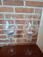 Twee glazen kandelaars met gravering, Ophalen, Glas