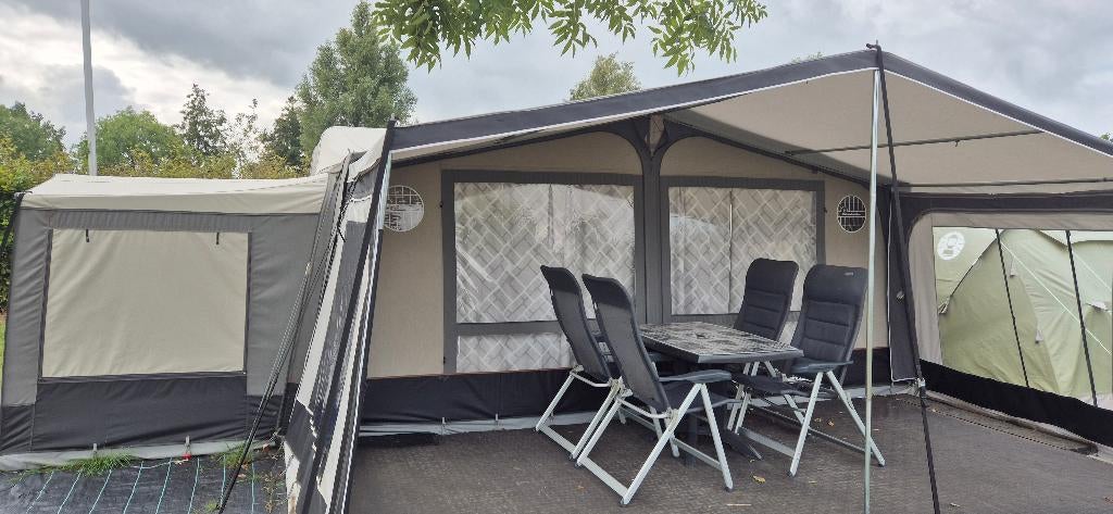 Fendt Saphir 470, Caravans en Kamperen, Caravans, Rondzit, Particulier, 1000 - 1250 kg, Kachel