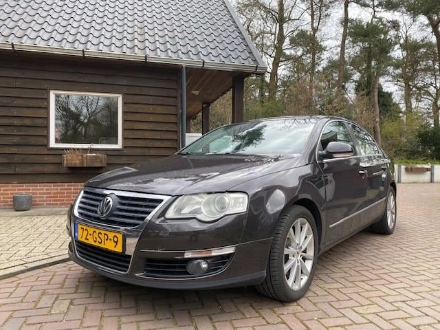 Volkswagen Passat 1.8 Tfsi 118KW ''08 Bruin, Auto's, 4 cilinders, Bruin, 160 pk, Metallic lak