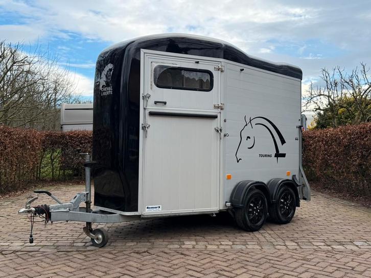 Mooie cheval liberte met vooruitloop vol aluminium, Dieren en Toebehoren, Paarden en Pony's | Trailers en Aanhangwagens, Zo goed als nieuw