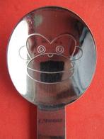 (KB5161) Kinderbestek Aapje IN lepel, Ophalen of Verzenden, Gebruikt