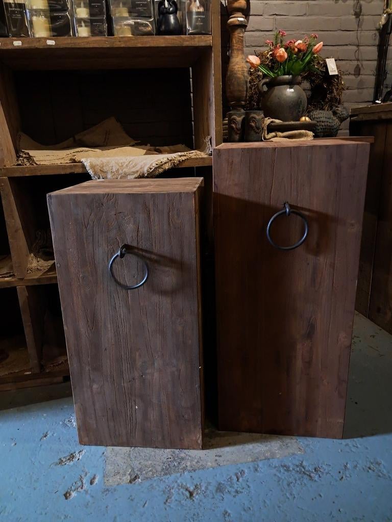 Meerpalen 
40x40cm
80cm hoog €85,-
90cm hoog €95,-, Huis en Inrichting, Woonaccessoires | Zuilen en Pilaren, Ophalen, Nieuw