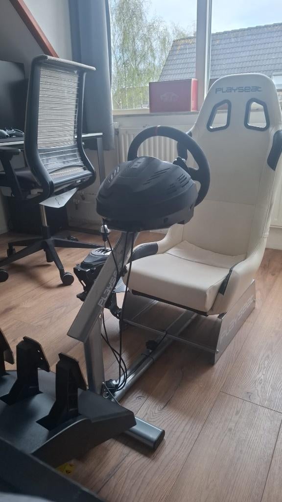 Playseat+Thrustmaster T300, Ophalen, Zo goed als nieuw, Playseat of Racestoel, PlayStation 4