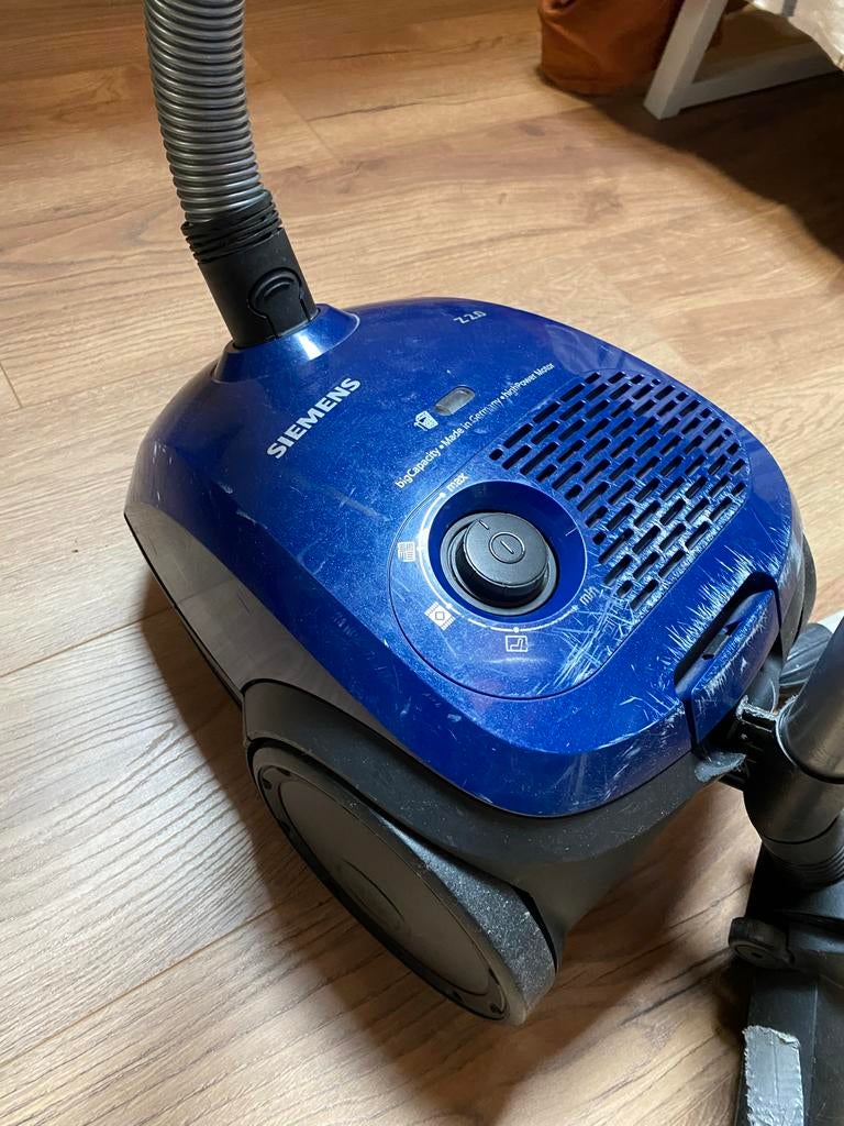 Gratis Siemens stofzuiger afhalen - Nog werkzaam, Ophalen of Verzenden, Gebruikt, Stofzuiger