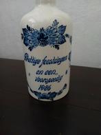 Delfts Blauw Fles 'Prettige Feestdagen 1986' met Dop, Antiek en Kunst, Ophalen of Verzenden