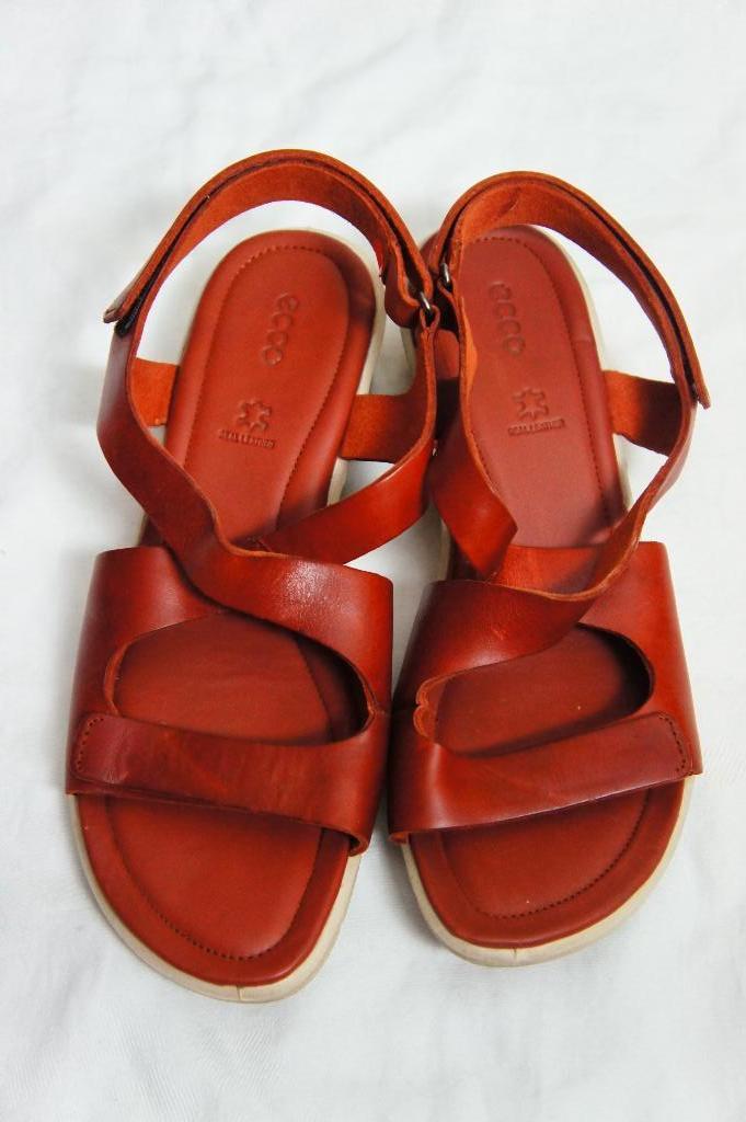 ECCO sandalen maat 40, Kleding | Dames, Schoenen, Bruin, Verzenden, Sandalen of Muiltjes, Zo goed als nieuw