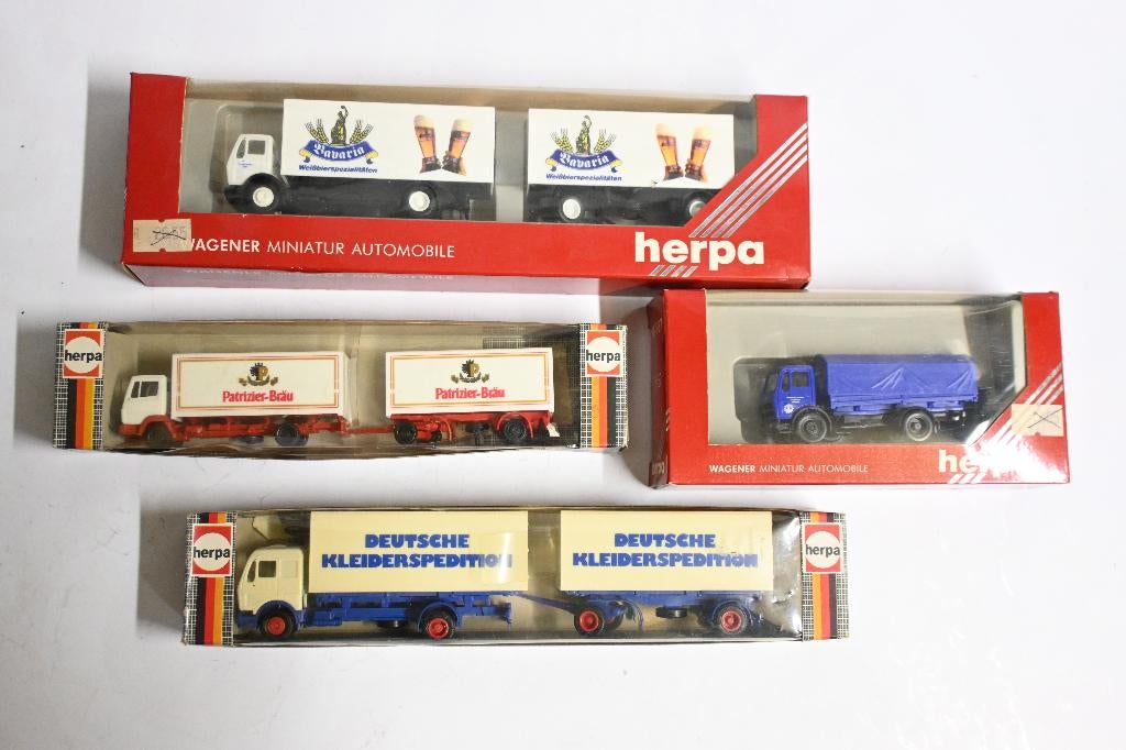 4x Herpa mercedes vrachtwagen THW 1:87 nieuw in doos bavaria, Ophalen of Verzenden, Nieuw, Bus of Vrachtwagen, Herpa