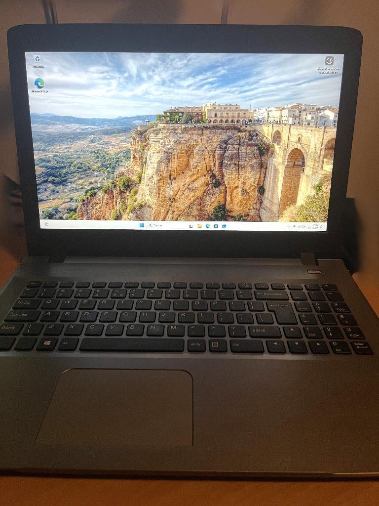 Laptop Peaq 15.6" Windows 11, Computers en Software, Windows Laptops, Ophalen, PEAQ, Gebruikt, 2 tot 3 Ghz