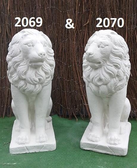 2069 leone alfiero destro en 2070 leone alfiero sinis, Ophalen, Nieuw, Beton, Dierenbeeld