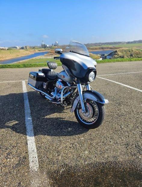 Harley-Davidson Electra Glide FLHTCU 2010, Motoren, Motoren | Harley-Davidson, Particulier, Toermotor, Ophalen of Verzenden