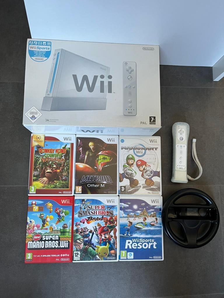 Nintendo Wii Sports pack Wit in doos met 7 games, Spelcomputers en Games, Spelcomputers | Nintendo Wii, Ophalen, Gebruikt, Met 1 controller