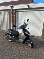 Zwarte Peugeot Kisbee, goed onderhouden, Ophalen, Gebruikt, Overige modellen, Benzine