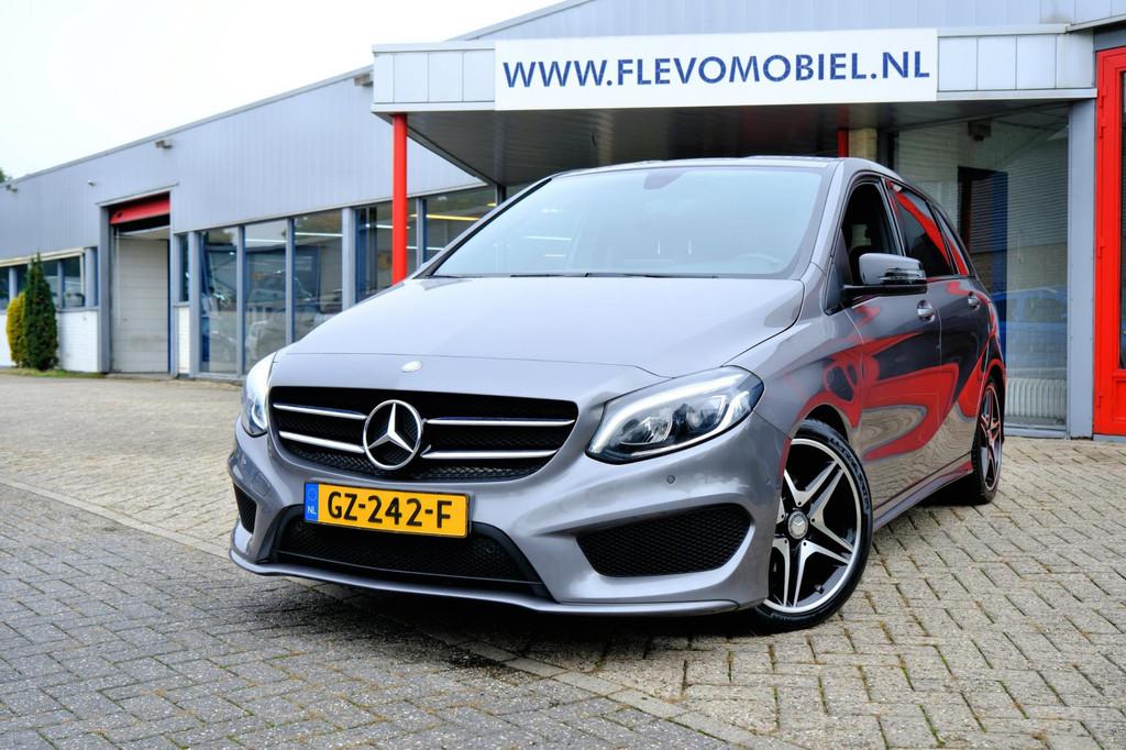 Mercedes-Benz B-klasse 180 Ambition AMG Aut. Leder-Alcantara, Auto's, Mercedes-Benz, 1325 kg, Gebruikt, Euro 6, 4 cilinders