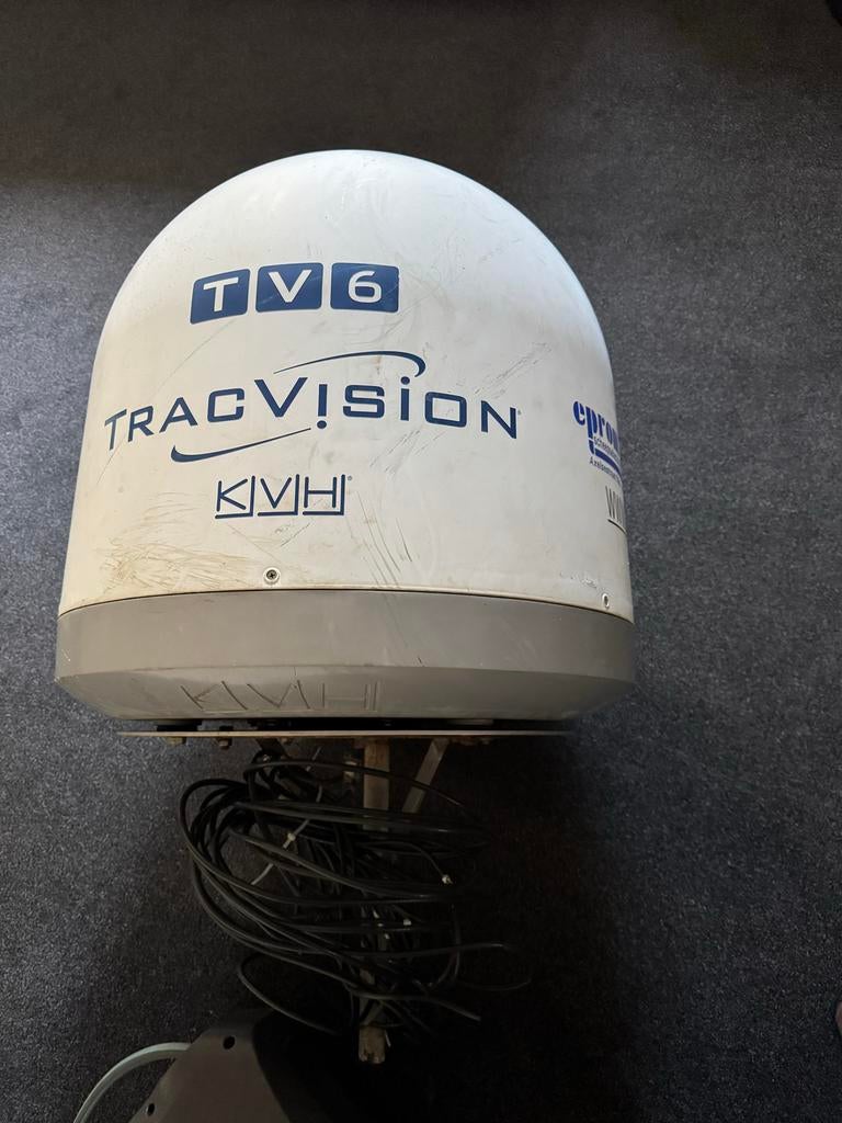 TracVision TV6 satelliet TV antenne, Ophalen, Gebruikt, (Schotel)antenne, Overige merken