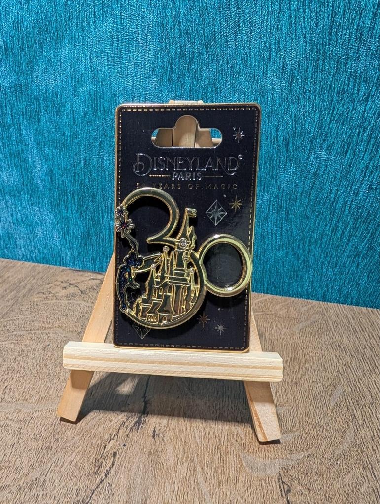 Disney Pin 30 years of magic Tinkerbell Castle, Ophalen of Verzenden
