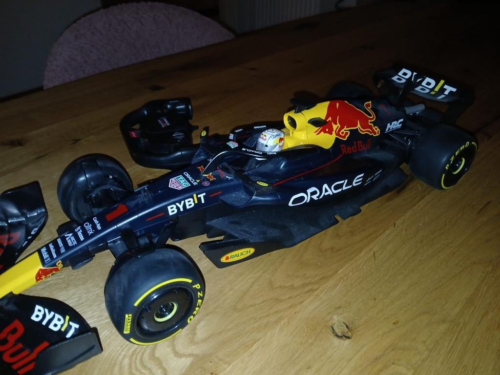 Max verstappen, Hobby en Vrije tijd, Modelbouw | Radiografisch | Auto's, Ophalen, Overige schalen, Auto onroad