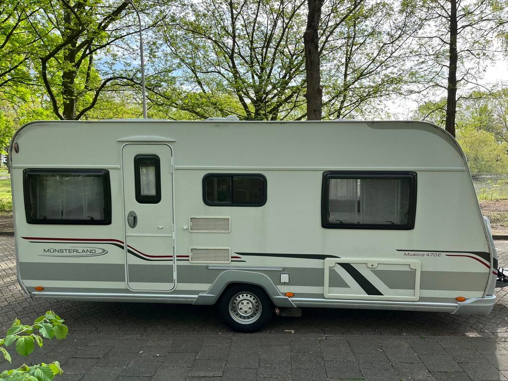 Caravan LMC musica 470 E 4 persoons, Caravans en Kamperen, Caravans, Treinzit, Particulier, 6 tot 7 meter, LMC en Münsterland