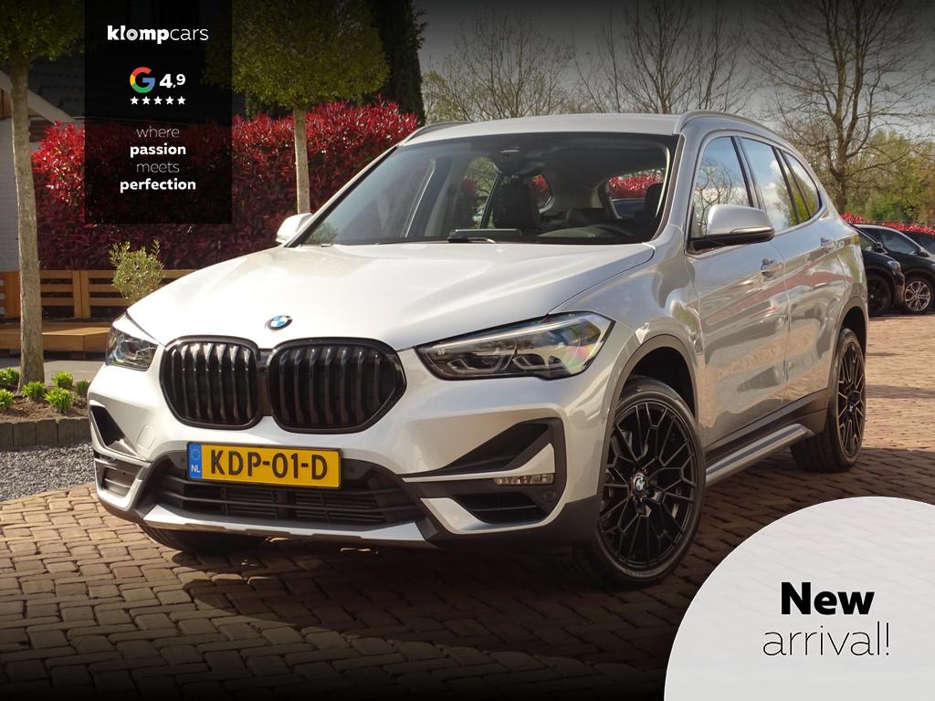 BMW X1 xDrive20i | 4x4 | Carplay | HUD | Trekhk | Camera | 1, 1998 cc, Gebruikt, 179 pk, Leder