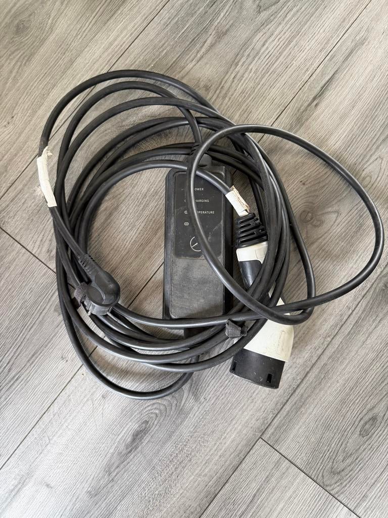 Mercedes laadkabel 230V voor thuis opladen, Ophalen of Verzenden, Gebruikt, Laadkabel