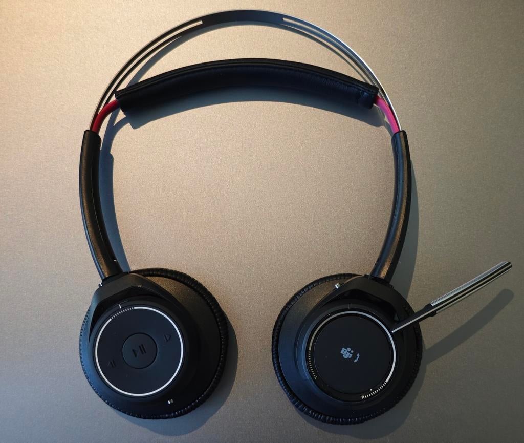 Poly Plantronics Headset earphone (blue tooth), Audio, Tv en Foto, Koptelefoons, Zo goed als nieuw, Over oor (circumaural), Draadloos