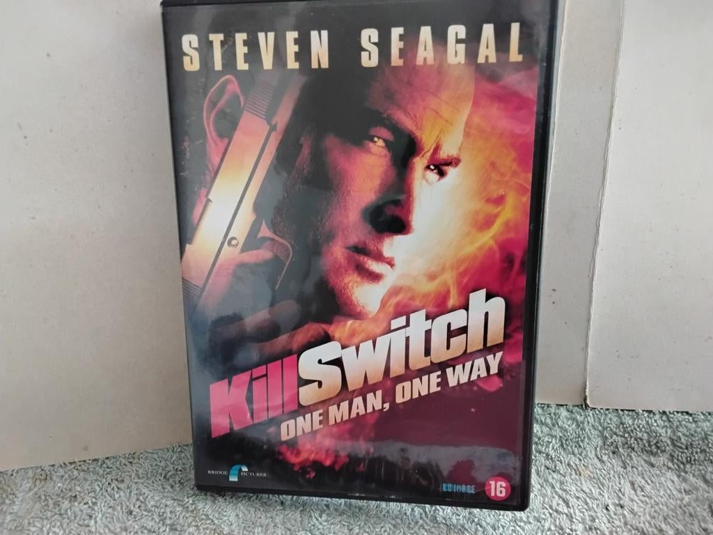 STEVEN SEAGAL    KILL  SWITCH, Vanaf 16 jaar, Ophalen of Verzenden, Zo goed als nieuw