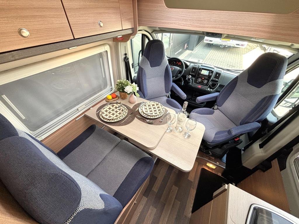 Knaus BoxStar Street 600 DWARSBED BUSBIKER ZONNEPANEEL EURO5, Winterisolatie, Ringverwarming, Fiat, Bedrijf