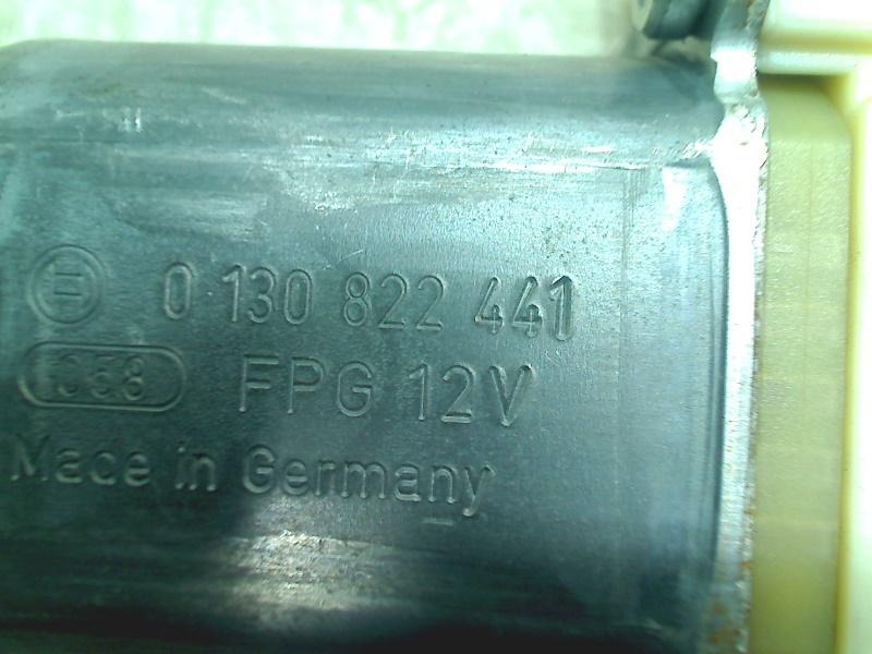 Motor Raammechaniek Links Voor C Estate (S204) 2008, Gebruikt, Mercedes-Benz AG, Mercedes-Benz, Mercedesstraße 120, Stuttgart 70372, , Duitsland