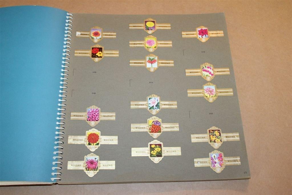 Album voor sigarenringen. 1965. Sigarenandjes. Willem 2., Gebruikt, N.v.t., N.v.t., Ophalen of Verzenden