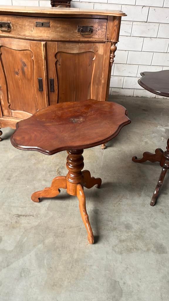 2 antieke tafeltjes mahonie, Antiek en Kunst, Ophalen of Verzenden